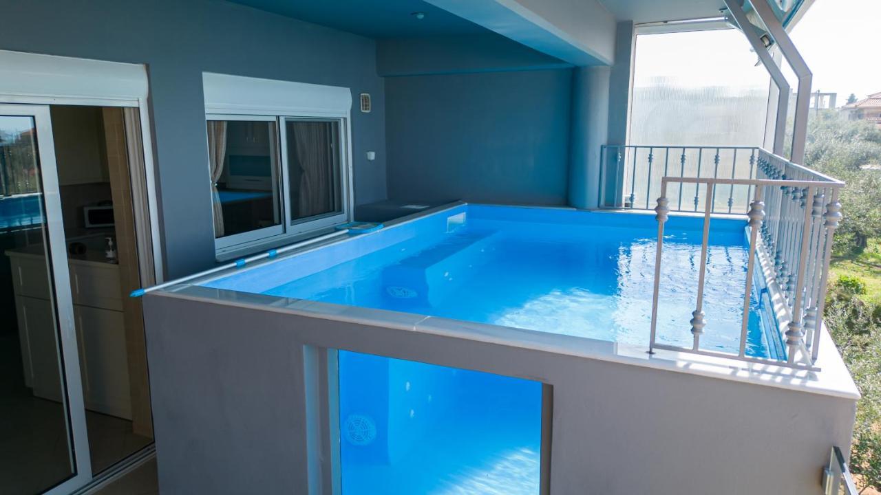 Grand Suites With Private Pools Kalamata Dış mekan fotoğraf