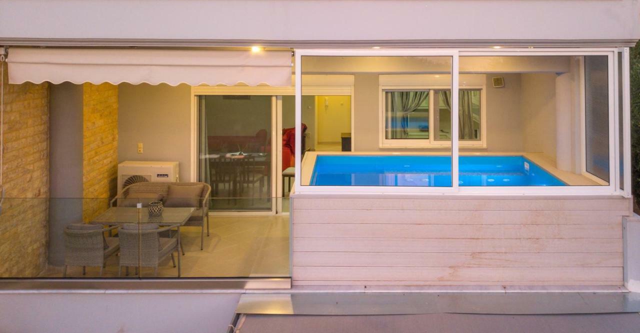 Grand Suites With Private Pools Kalamata Dış mekan fotoğraf